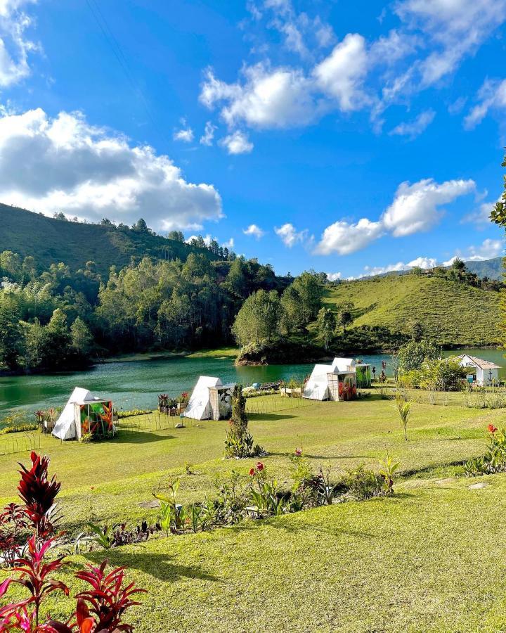 Aw Guatape Glamping Resort Εξωτερικό φωτογραφία