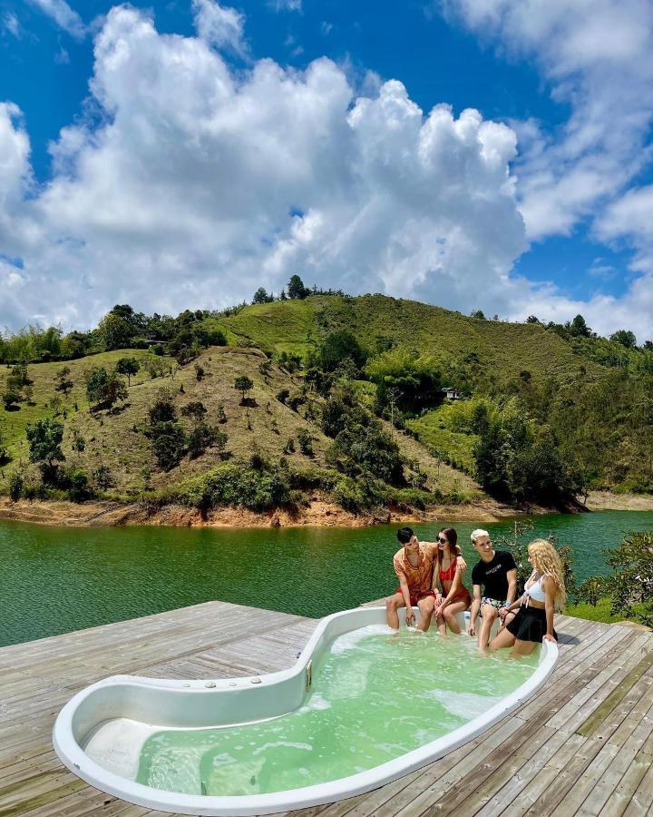 Aw Guatape Glamping Resort Εξωτερικό φωτογραφία