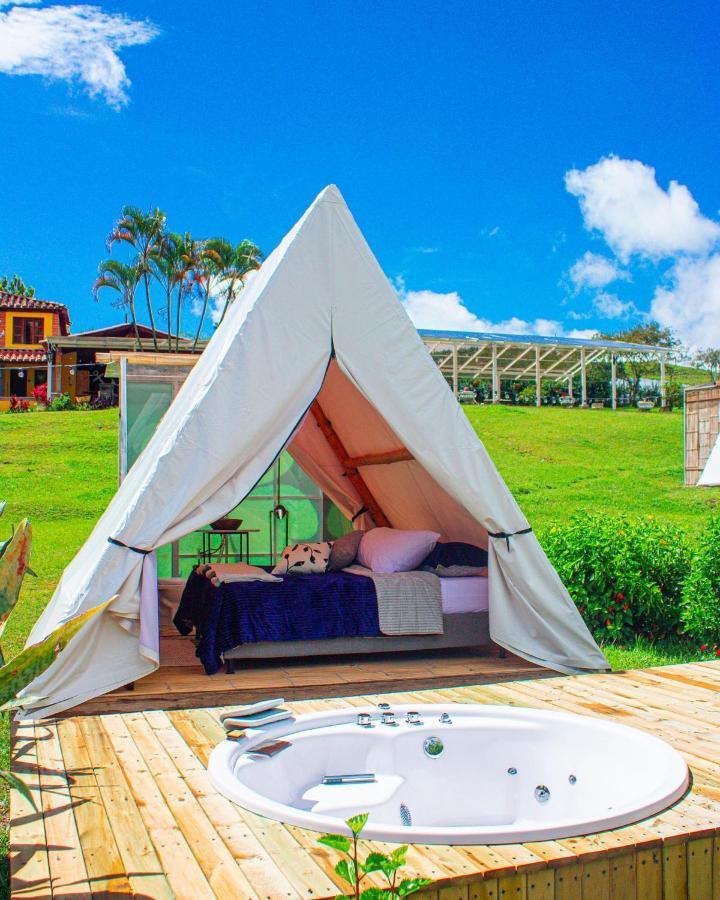 Aw Guatape Glamping Resort Εξωτερικό φωτογραφία